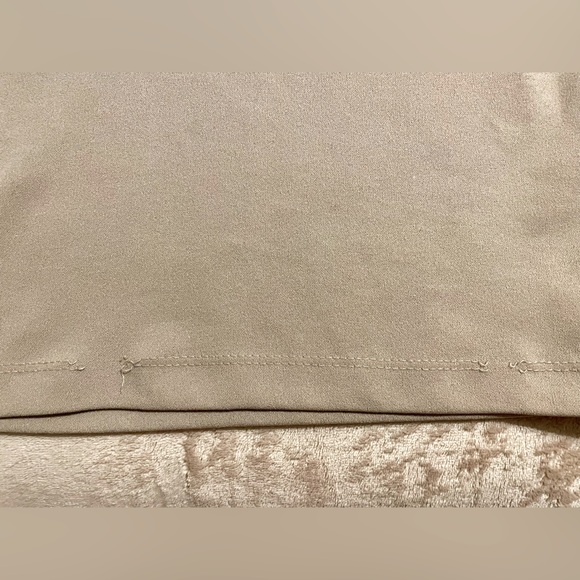 NWT Taupe pencil skirt - Picture 3 of 3